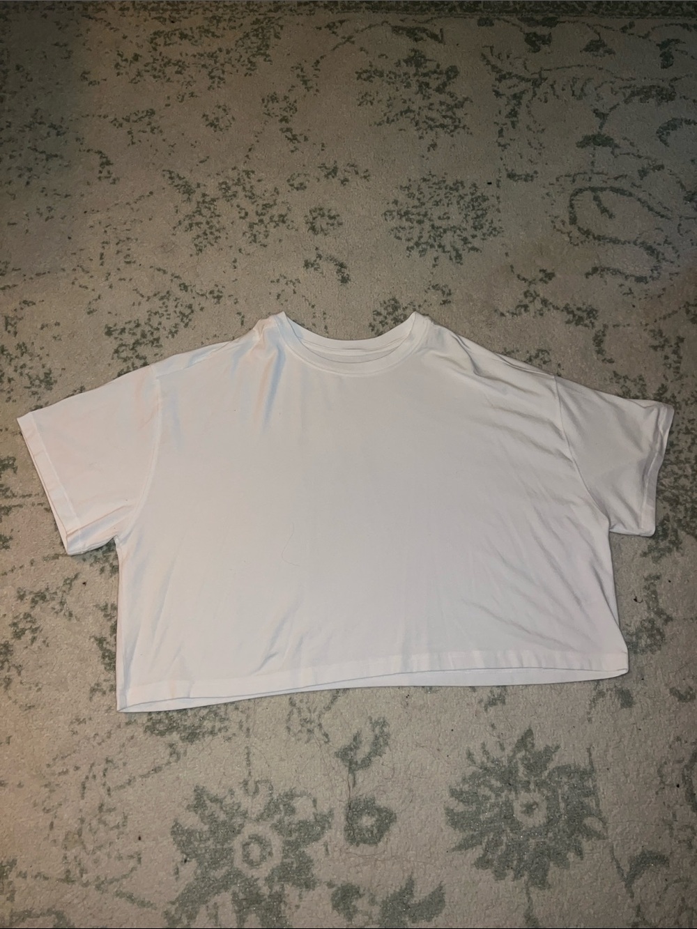 Women’s Oversized White Cropped Crewneck Tee - Minimal Casual